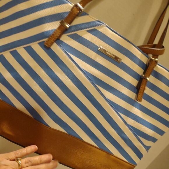Nine West Large Tote bag - Picture 7 of 10